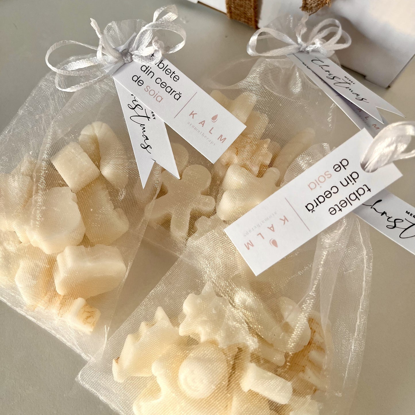 Tabletă parfumată în formă de floare