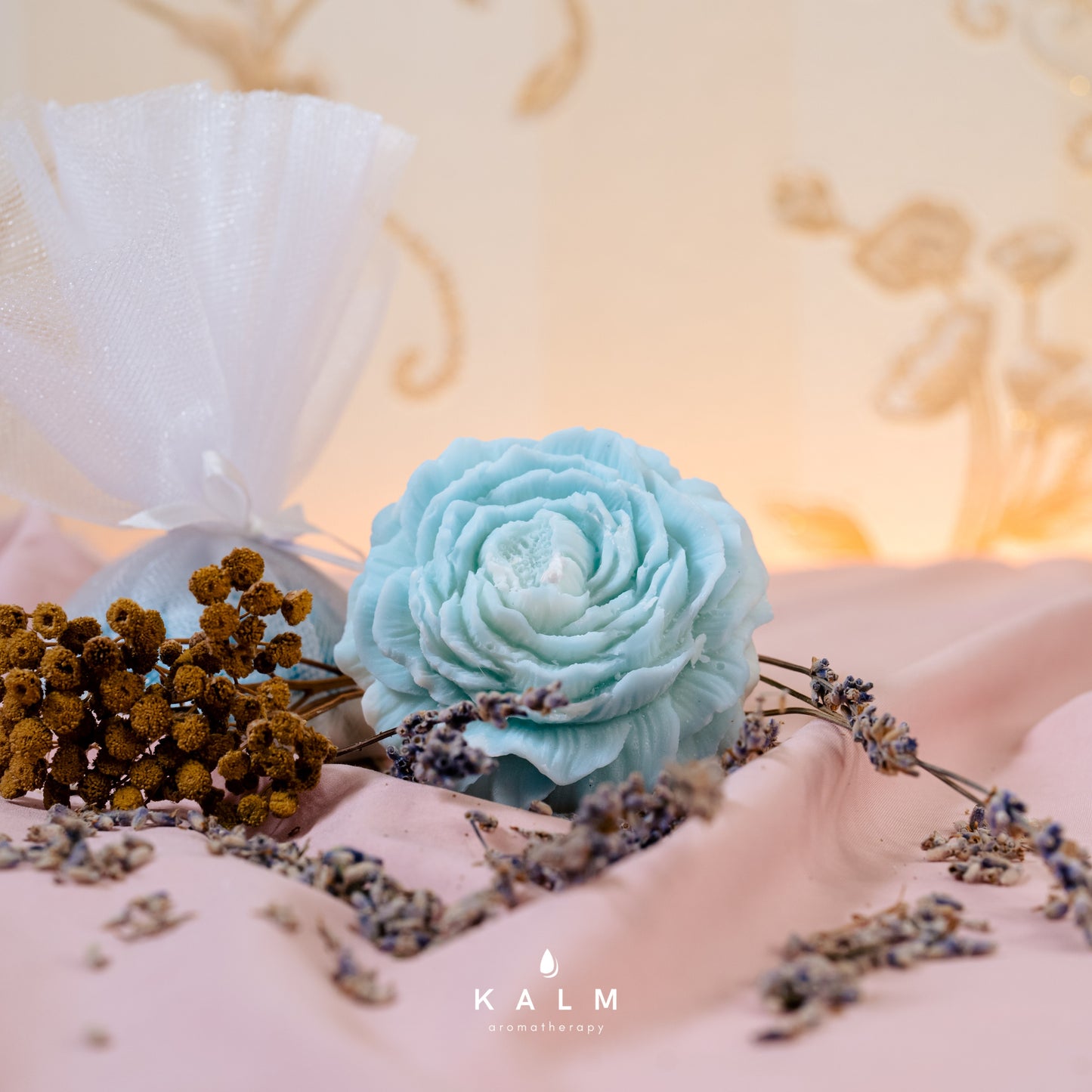 Lumânare în formă de floare